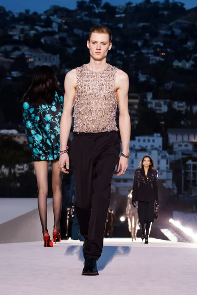 Look 67
